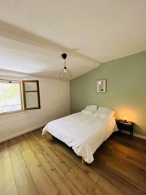 Charmante Maison De Ville Tarascon Γαλλία