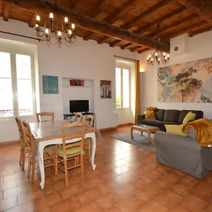 Maison Le Neuf Tarascon