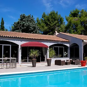 3* Hotel Les Mazets Des Roches