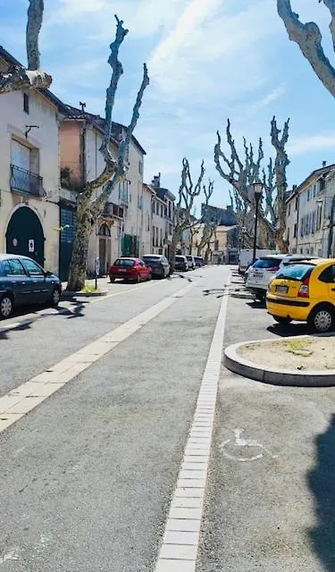 Charmante Maison De Ville Tarascon Holiday home